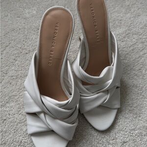 Veronica Beard White Heeled Sandals
